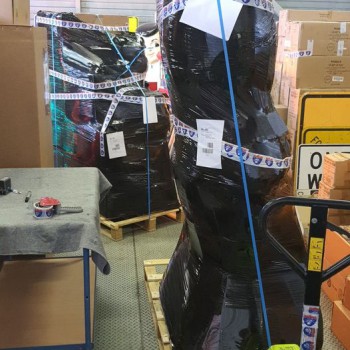 Professional freigth and shipment - pallet, parcel, skid all over the world